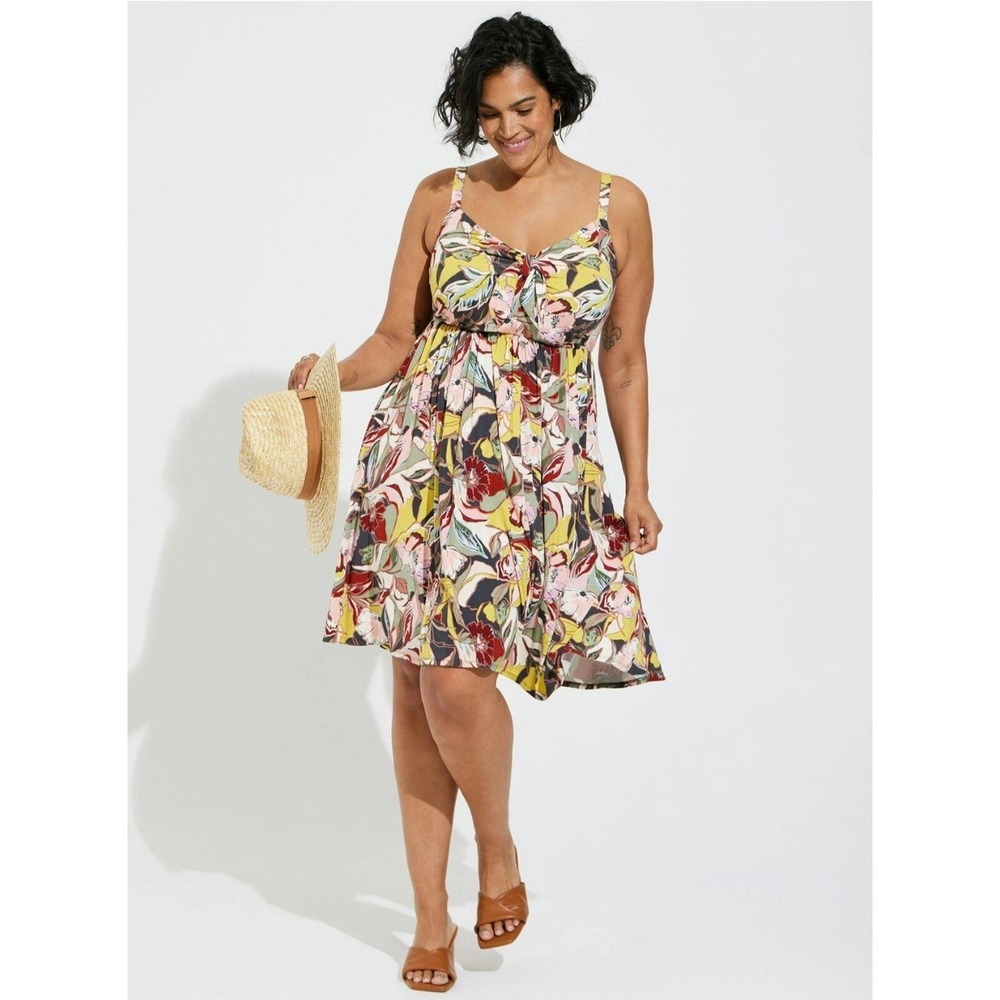 NWT Torrid Bow Front Sweetheart Skater Sundress 1X Floral Midi Boho Chic Resort